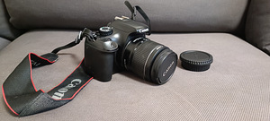 Canon DS126291 (3 foto / 7)