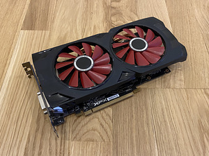 XFX RX 480 8GB (1 foto / 3)