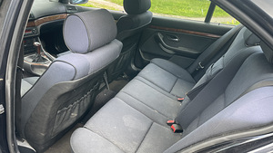 BMW 530i 170kw МКПП (6 фото из 7)