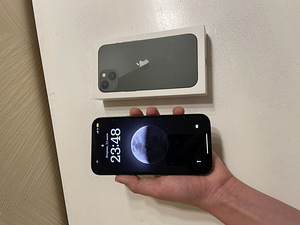 iPhone 13 128 gb (1 foto / 5)