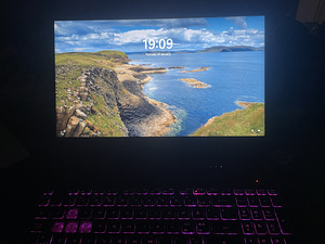 Asus tuf gaming FX505DT (1 foto / 4)