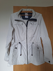 Naiste Jope/ Parka/ M/ tuule/ vihma/ valge (1 foto / 3)