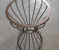 дизайн металлического каркаса стола