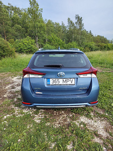 Toyota Auris 2016 (3 foto / 7)