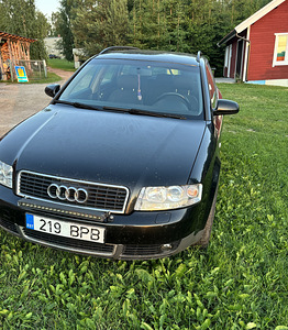 Audi A4 114kw 2002г (2 фото из 9)