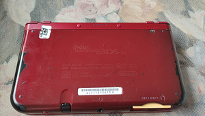 Nintendo 3DS XL CFW + 16GB Card (1 foto / 7)