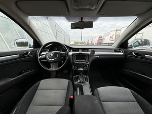 Skoda Superb 2.0 103kW (7 foto / 8)