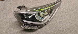 KIA NIRO 07.2016 - (6 foto / 9)