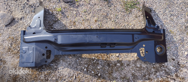 BMW 1 F20 F21 задняя четверть панели 7479536 7465733 1109703