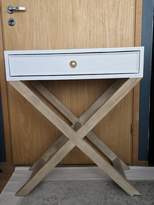 Laud koos sahtliga (1 foto / 6)
