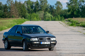 Audi 80 1.9tdi (2 фото из 8)