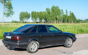 Audi 80 1.9tdi (3 фото из 8)