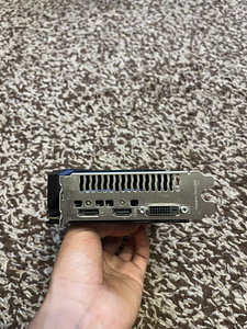 Asus tug gaming 4gb (3 foto / 3)