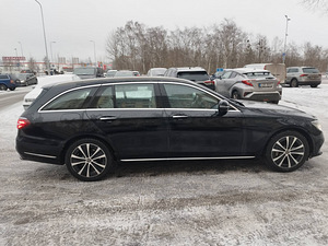 Mercedes Benz E350 Avantgarde, Kamera, Navi (4 foto / 14)