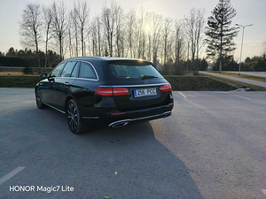 Mercedes-Benz E350 (6 фото из 14)