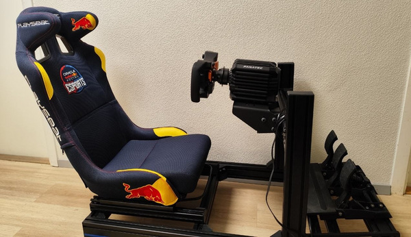 Simrig Fanatec Clubsport DD+ 18 nm rool