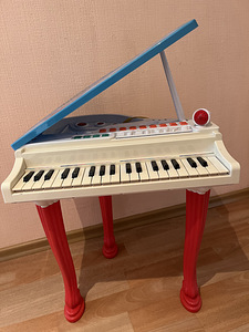 Игрушка (1 фото из 2)
