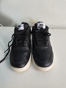 Nike Court Vision Low (Black/White) – Size [38] Tossud (2 foto / 5)