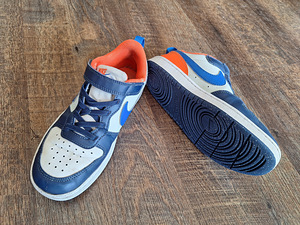 Nike tossud s 34 (3 foto / 3)