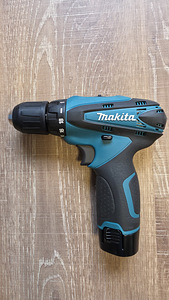 Akutrell Makita DF330D+2 akut+laadija+kohver (3 foto / 4)