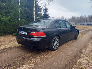 BMW 730 DIISEL AUTOMAAT 2007 (4 foto / 10)