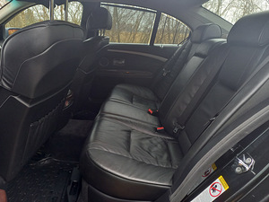 BMW 730 DIISEL AUTOMAAT 2007 (9 foto / 10)
