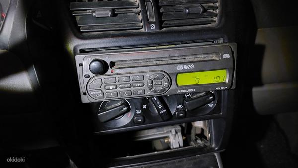 Mitsubishi original stereo (foto #1)