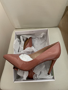 Uued Dorothy Perkins kingad, s. 39, 25 cm (3 foto / 3)