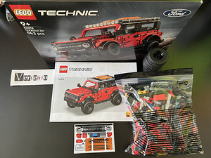 LEGO® Technic Ford Bronco® внедорожник (1 фото из 1)