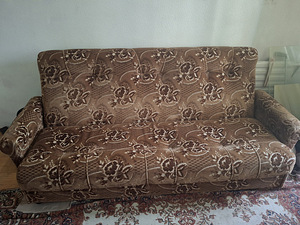 Diivan (1 foto / 2)