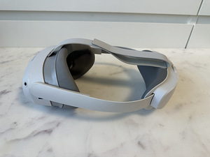 VR-очки PICO 4 (7 фото из 8)