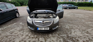 OPEL INSIGNIA SPORTS TOURER SW 2.0 CDTI 118kW (5 foto / 14)