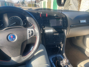 Saab 9.3 Vector (8 фото из 12)