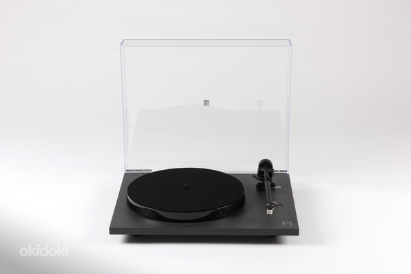 Виниловый проигрыватель Rega Planar 1 PLUS