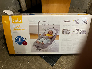 Laste muusikaga tool.
