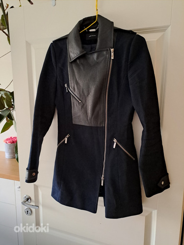 Karen Millen mantel. Suurus 34