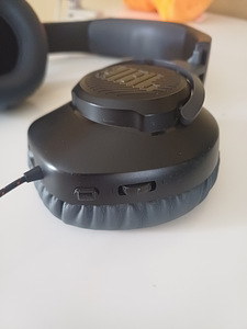 Kõrvaklapid JBL Quantum 100 (2 foto / 2)