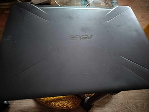 Продается ноутбук Asus (2 фото из 2)