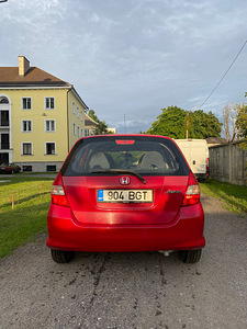 Honda Jazz 2006 (4 foto / 6)