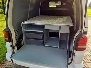 VW T5 lihtne campervan (5 foto / 10)