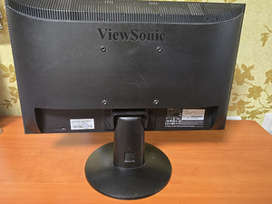 Arvutimonitor (3 foto / 4)