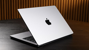 Apple MacBook Pro 14 M5 Silver (1 foto / 1)
