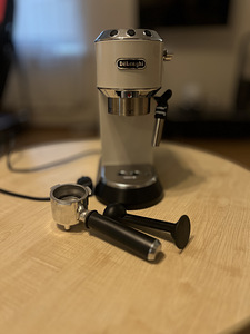 De’Longhi Dedica EC685 kohvimasin (1 foto / 4)
