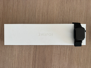 Apple watch 8 45mm (1 foto / 5)