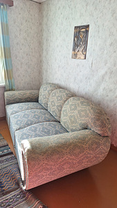 Restaureerimist vajav tigudiivani komplekt (5 foto / 7)