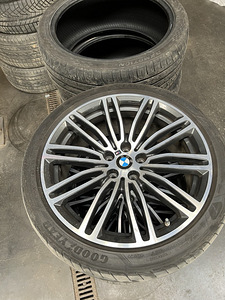 BMW 664M rattad BMW Goodyear Eagle F1 Asymmetric 3 (3 foto / 7)