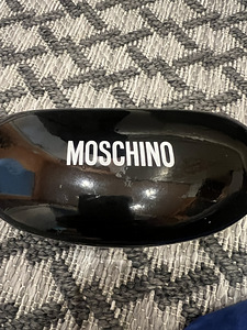 Moschino päikeseprillid (3 foto / 3)