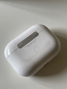 Apple AirPods Pro (3 foto / 3)