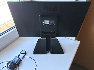 Monitor LG E1942C-BN, 1366х768, HDCP (2 foto / 4)