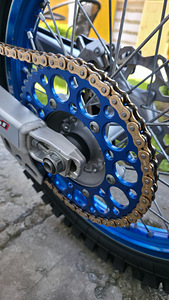 Yamaha YZ250F (7 foto / 10)